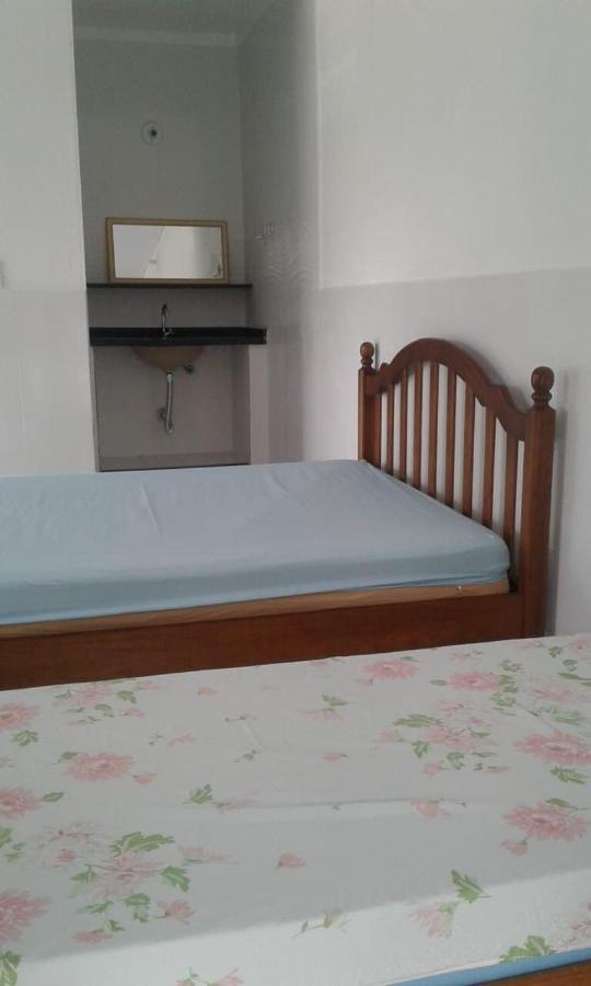Pousada Vitoria Bed and Breakfast Ubatuba Eksteriør billede